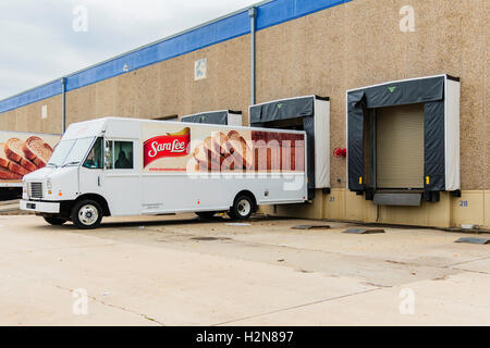 A SaraLee bakery delivery truck at a loading dock in Oklahoma City, Oklahoma, USA. Stock Photo