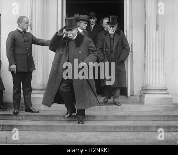 Former French Prime Minister Georges Clemenceau Leaving White House, Washington DC, USA, National Photo Company, December 1922 Stock Photo