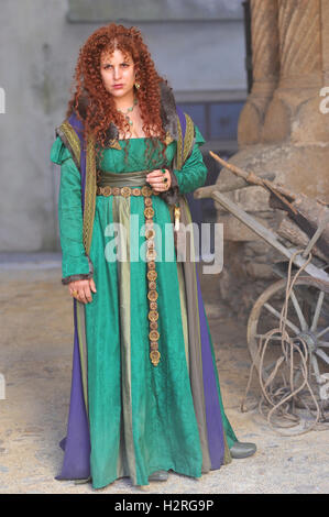 Jindrichuv Hradec, Czech Republic. 29th Sep, 2016. Actress Ruby O'Fee (as Veva) pictured during filming of the SAT.1 historical drama 'Die Ketzerbraut' (lit. The Heretic Bride) at the castle in Jindrichuv Hradec, Czech Republic, 29 September 2016. Sat.1 is making a TV film version of the novel of the same name by I. Lorentz, which is due to be broadcast in 2017. PHOTO: URSULA DUEREN/DPA/Alamy Live News Stock Photo