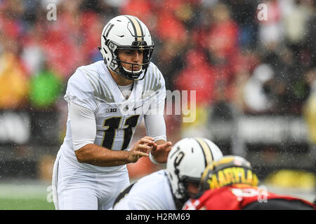 College Park, Maryland, USA. 1st Oct, 2016. Purdue quarterback DAVID BLOUGH (11) in action at the Capital One Field at Maryland Stadium, College Park, Maryland. Credit:  Amy Sanderson/ZUMA Wire/Alamy Live News Stock Photo