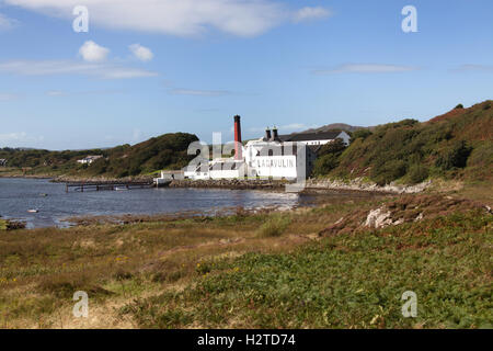 Isle of Islay, Scotland. Picturesque view of the Lagavulin whisky distillery, on the south coast of Islay. Stock Photo