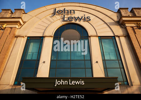 Trafford Centre Manchester Joh Lewis    intu Trafford Centre large indoor shopping centre leisure complex Sea Life Centres chain Stock Photo