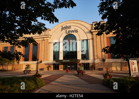 Trafford Centre Manchester Joh Lewis    intu Trafford Centre large indoor shopping centre leisure complex Sea Life Centres chain Stock Photo