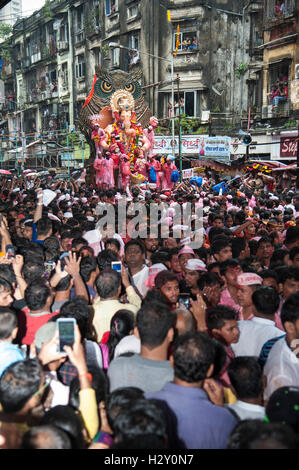 mumbai / india 15 september 2016  huge Crowd at religious procession during Ganpati ganesha immersion ceremony mumbai india. Stock Photo
