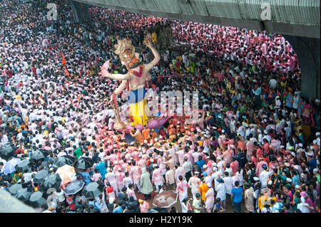 mumbai / india 15 september 2016 huge Crowd at religious procession during Ganpati ganesha immersion ceremony mumbai india. Stock Photo