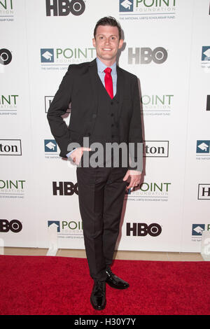 Beverly Hills, California, USA. 1st October, 2016. Author Dr. James Mercer arrives at the Point Foundation Honors Los Angeles 2016 Annual Gala at the Beverly HIlton hotel in Beverly Hills, California, USA.  Credit:  Sheri Determan / Alamy Live News Stock Photo