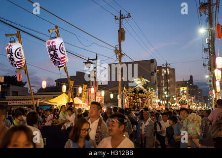 2nd October, 2016. Dokan Matsuri Festival is held, Isehara, Kanagawa, Japan. This festival comes from Dokan Ota ( 1432 - 1486) . He is famous for his  contribution for construction of Edo Castle.  He was assassinated the place now Isehara City. Many people enjoy festival. This day is the most crowded day for Isehara City. World Discovery/Alamy Live News Stock Photo