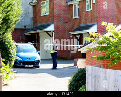 Bournemouth, Dorset, UK. 3rd October, 2016. A ma was arrested at a beauty spot on suspicion of murder yesterday afternoon after a woman's body was discovered in Bournemouth. Police were called to an address in Harley Gardens, off Vale Road, at 2.40pm on Sunday Afternoon. There, they found a woman, believed to be in her 20s, who had suffered serious injuries. She was pronounced dead at the scene. Her next of kin have been informed and the coroner has been notified. Detectives from Dorset Police's Major Crime Investigation Team (MCIT) launched a murder investigation. Credit:  uknip/Alamy Live Ne Stock Photo