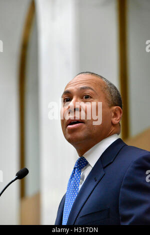 Boston, Massachusetts, USA. 30th Jan, 2013. Governor of Massachusetts, DEVAL PATRICK, addresses an audience of pro bono legal firms and attornies in the Hall of Flags at the Massachusetts.State House during the 14th annual Walk to the Hill for Civil Legal Aid held by the Massachusetts Legal Assistance Corporation and the Massachusetts Equal Justice Coalition. Law firms provide their lawyers to represent poor clients for free 'pro bono', and help with many issues including housing, health care, domestic abuse and more. After the meeting those in attendance visit legislators in the State House Stock Photo