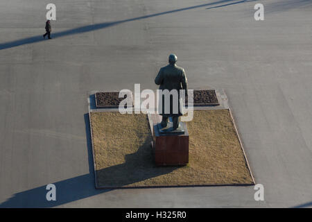 Aerial view onto monument to Vladimir Lenin on central square in the All-Russia Exhibition Centre VDNKh in Moscow, Russia Stock Photo