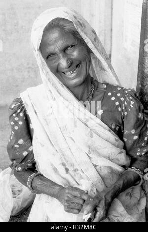 woman in india brian mcguire Stock Photo