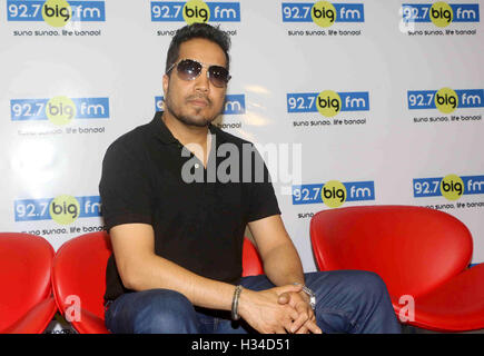 Bollywood singer Mika Singh during a meet and greet session at 92.7 BIG FM for his newly released single Chhori Mumbai Stock Photo