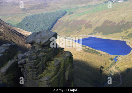The Trinnacle Rock Formations Above Greenfield Reservoir Saddleworth ...