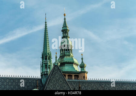 St Vitus Cathedral in Prague, Castle complex: Gothic Pinnacle near the Baroque Bell Tower. Stock Photo