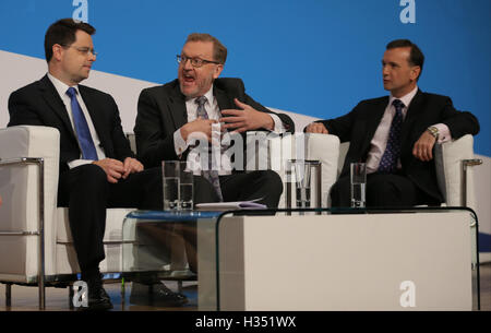 Birmingham, UK. 4th October, 2016.  James Brokenshire Mp, David Mundell Mp & Alun Cairns Mp Secretaries Of State For Northern Ireland, Scotland & Wales Conservative Party Conference 2016 The Icc Birmingham, Birmingham, England 04 October 2016 Addresses The Conservative Party Conference 2016 At The Icc Birmingham, Birmingham, England Credit:  Allstar Picture Library/Alamy Live News Stock Photo