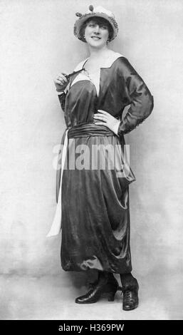 Women's fashion, 1919 Stock Photo