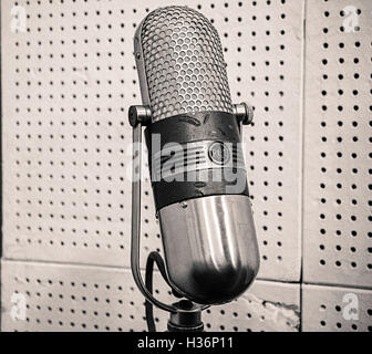 Vintage, Original Microphones used by Elvis Presley & Johnny Cash & others inside the Sun Studio Recording room in Memphis, TN Stock Photo