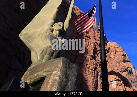 Bronze statue of 'Winged Figures of the Republic' by sculptor Oskar Hansen at Hoover Dam.Boulder.Nevada.USA Stock Photo