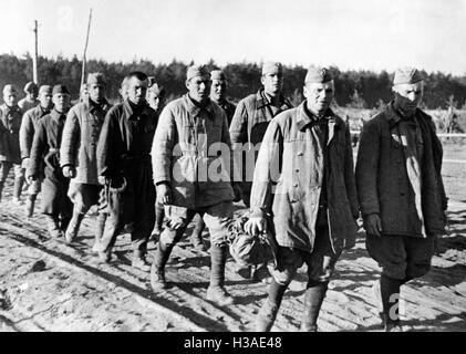 Soviet prisoners of war at the beginning of the Russian campaign, 1941 Stock Photo