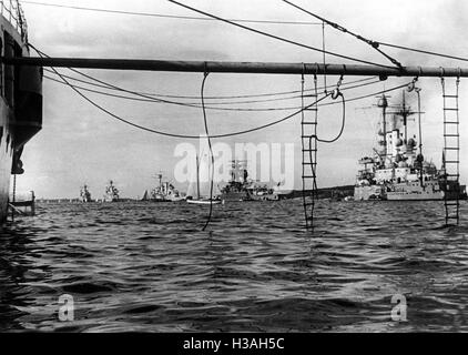 Fleet review after artillery exercises of the Kriegsmarine, 1935 Stock Photo