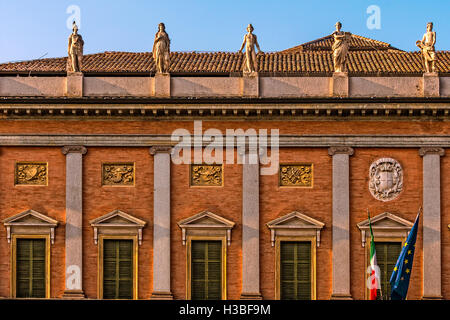 Italy Emilia Romagna Reggio nell'Emilia Piazza dei Teatri - Piazza della Vittoria - Teatro Municipale Romolo Valli Stock Photo