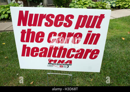 MNA Minnesota Nurses Association lawn sign protesting Allina Health healthcare offer to nurses. St Paul Minnesota MN USA Stock Photo