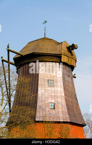 Sweden, Stockholm. Prins Eugens Waldemarsudde, the scenic former home of the Swedish Prince Eugen. An old Windmill. Stock Photo