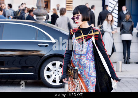 Mademoiselle Yulia outside Louis Vuitton show, 5th of october 2016 Paris Fashion Week Ready to Wear Spring/Summer 2017 Place Vendôme - Paris 1er - France Stock Photo