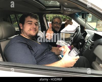 Florida, USA. 6th Oct, 2016. (Spyro Maniatopoulos, 20, and his dad Argy Maniatopoulos, 53, went out to buy supplies at a 7-Eleven in Weston early afternoon on Thursday. They were on their way to Home Depot, and had plans to cook a lasagna later at home. Barbara Duarte/ sun-sentinel.SOUTH FLORIDA OUT; NO MAGS; NO SALES; NO INTERNET; NO TV. © Sun-Sentinel/ZUMA Wire/Alamy Live News Stock Photo