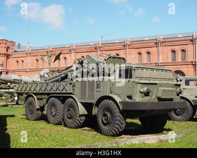 9T452 transporter-loader for 9K57 Uragan MLRS, ТЗМ 9Т452 РСЗО 9К57 Ураган, Artillery museum, Saint-Petersburg pic4 Stock Photo