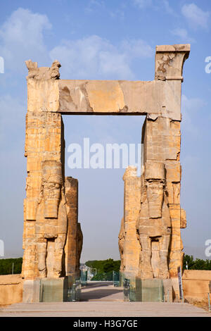 Iran, Fars Province, Persepolis, Achaemenid archeological site, Propylon, Gate of all Nations, World heritage of the UNESCO Stock Photo
