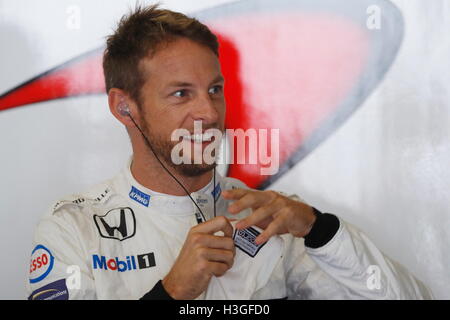 Suzuka, Japan. 8th Oct, 2016. Jenson Button (GBR) F1 : Japanese Formula One Grand Prix at Suzuka Circuit in Suzuka, Japan . Credit:  Sho Tamura/AFLO SPORT/Alamy Live News Stock Photo