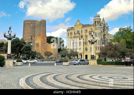 BAKU, AZERBAIJAN - SEPTEMBER 25: View of Maiden tower and old town of Baku on September 25, 2016. Stock Photo