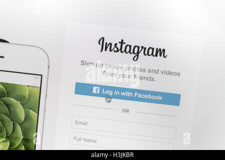 Instagram website on a computer screen Stock Photo