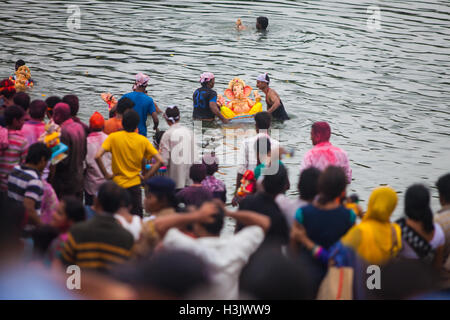 Immersion of the Ganpati Statues, Pune, India Stock Photo