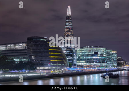 The Shard at night, City Hall, London, England, UK Stock Photo