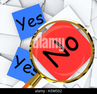Yes No Post-It Papers Show Accept Or Decline Stock Photo