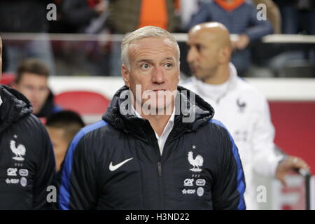Amsterdam ArenA, Amsterdam, Netherlands. 10th Oct, 2016. FIFA World Cup Qualifying Football. Netherlands versus France. Coach Didier Deschamps Credit:  Action Plus Sports/Alamy Live News Stock Photo