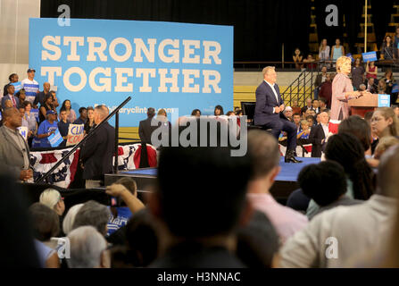 Miami, FL, USA. 11th Oct, 2016. Hillary Clinton addresses the crowd at Miami Dade College in Kendall with former Vice President Al Gore. The two discussed climate change as well as the upcoming election.Mike Stocker, South Florida Sun-Sentinel Credit:  Sun-Sentinel/ZUMA Wire/Alamy Live News Stock Photo