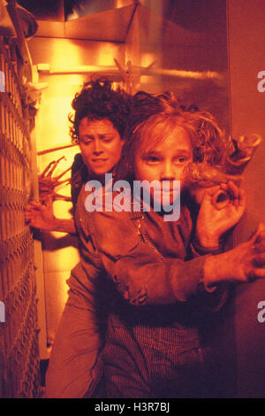 ALIENS, Sigourney Weaver, Carrie Henn, 1986, poster art, TM and