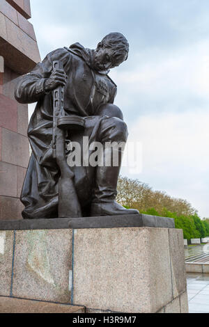 BERLIN, GERMANY - APRIL 2, 2008: Famous monument to Soviet soldiers in Treptow Park Stock Photo