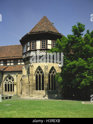 Germany, Baden-Wurttemberg, Maulbronn, cloister, well band, cloister, Europe, Central, Europe, Black Forest, place of interest, landmark, UNESCO-world cultural heritage, Cistercian's abbey, abbey, Cistercian monastery, founded in 1147, medievally, structure, architecture, architecture, pump room, outside, summer, Stock Photo