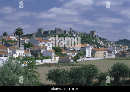 Portugal, region Beira Alta, Montemor-o-Velho, local view, province Beira Litoral, district Coimbra, Montemor Velho, residential houses, fortress, fort, Castelo, 11. Cent., ruin Stock Photo