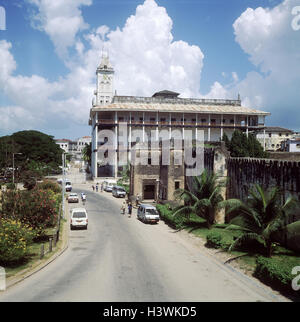 THE SULTAN'S PALACE ZANZIBAR ISLAND, TANZANIA Stock Photo - Alamy
