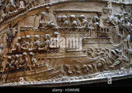 Effigy depicting King Richard I of England (1157-1199) King of England, Duke of Normandy, Duke of Aquitaine, Duke of Gascony, Lord of Cyprus, Count of Poitiers, Count of Anjou, Count of Maine, Count of Nantes, and Overlord of Brittany. Dated 12th Century Stock Photo