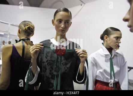 Kiev, Ukraine. 12th Oct, 2016. Models wait backstage during the ''Ukrainian Fashion Week'' in Kiev, Ukraine, on 12 October, 2016. The fashion event presents Spring/Summer 2017 collections by Ukrainian and International designers, from 12 to 18 October. Credit:  Serg Glovny/ZUMA Wire/Alamy Live News Stock Photo