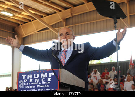 Ocala, United States. 12th Oct, 2016. October 12, 2016 - Ocala, Florida, United States - Former New York City Mayor Rudy Giuliani introduces Republican presidential nominee Donald Trump at a campaign rally at the Southeastern Livestock Pavilion in Ocala, Florida on October 12, 2016. Credit:  Paul Hennessy/Alamy Live News Stock Photo
