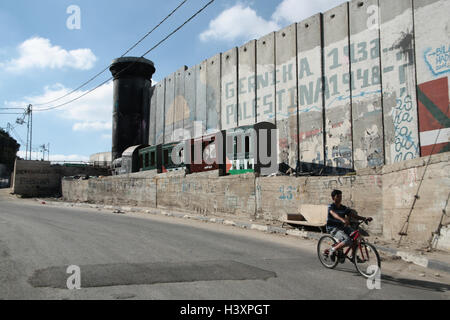 Views of the wall of separation near the Aida refugee camp in Bethlehem. Stock Photo