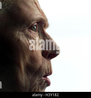Senior, annoys, tread, detail, model released, studio, cut out, pensioner, woman, old, old age, look, shell, creased, folds, strictly, outrages, outrages, annoys nastily, furiously, get angry, expression, facial play Stock Photo