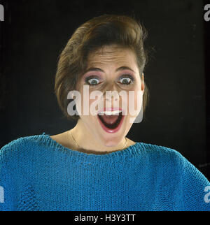Woman, facial play, enthusiasm, portrait, inside, young, enthusiastically, happy, amazement, astonishment, is surprised, joy, please, fright, fear, horror, panic, shout, shout, studio, cut out Stock Photo